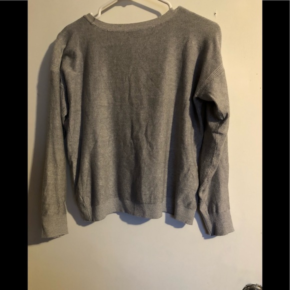 Sweater - Picture 4 of 4